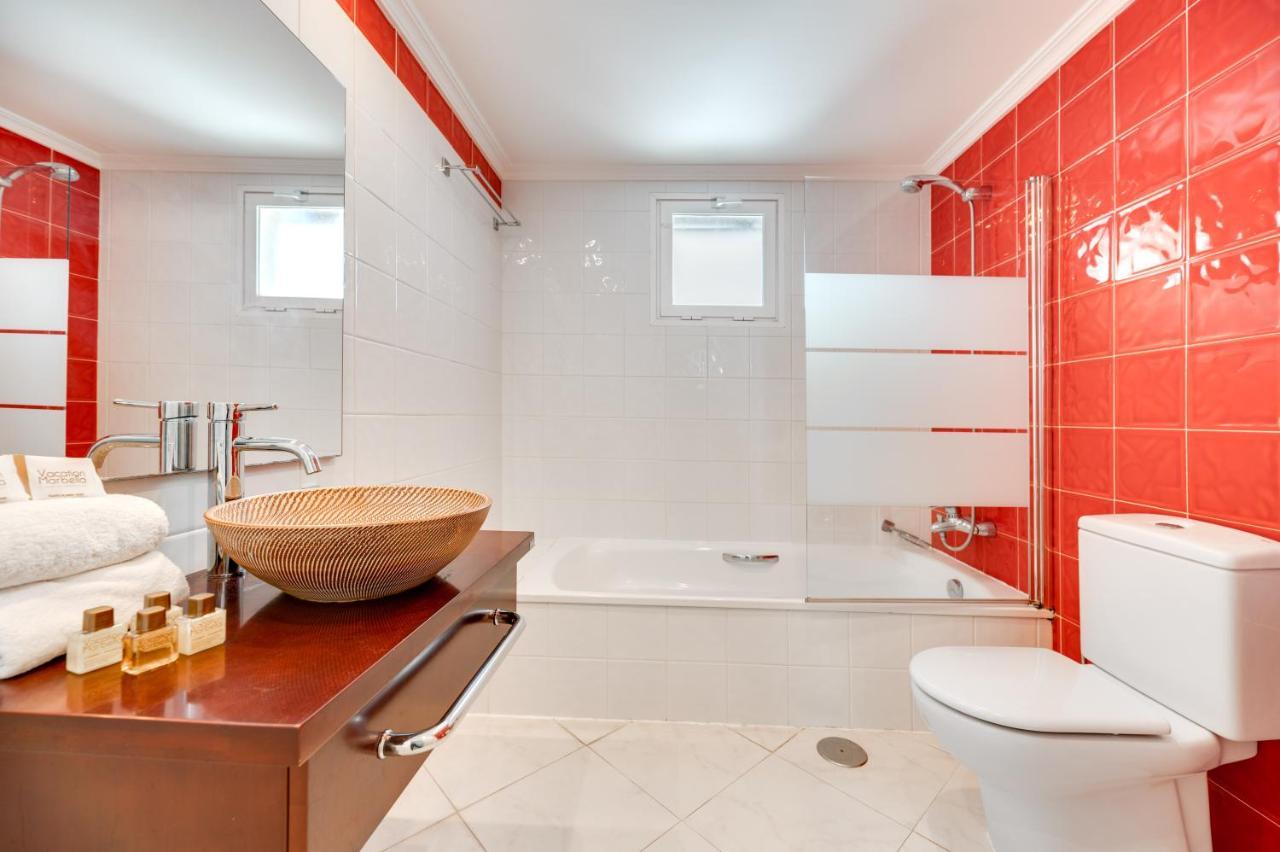 Vacation Marbella I Sea Views, 24-7 Security, Parking, Walk To Everything In Luxurious Puerto Banus Zewnętrze zdjęcie