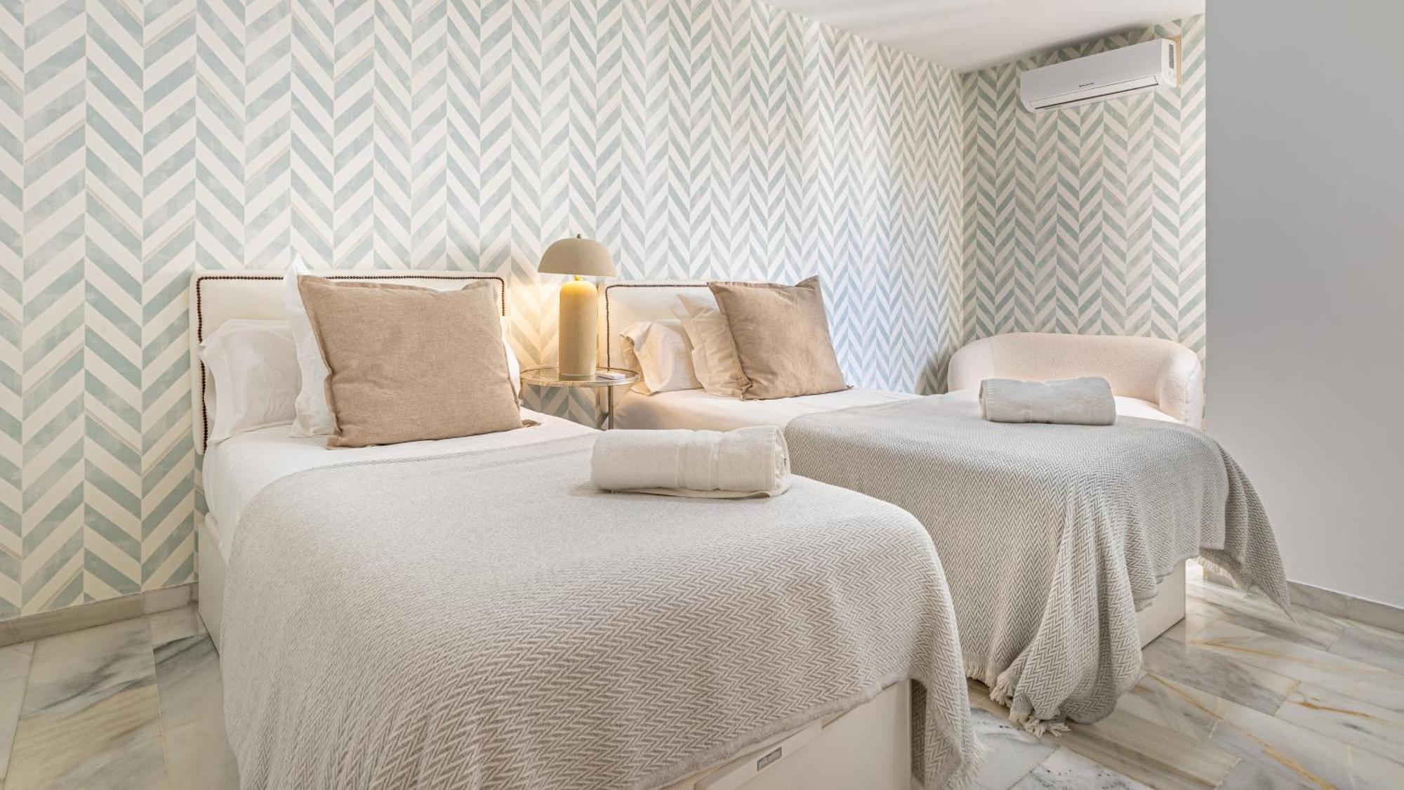 Vacation Marbella I Sea Views, 24-7 Security, Parking, Walk To Everything In Luxurious Puerto Banus Zewnętrze zdjęcie